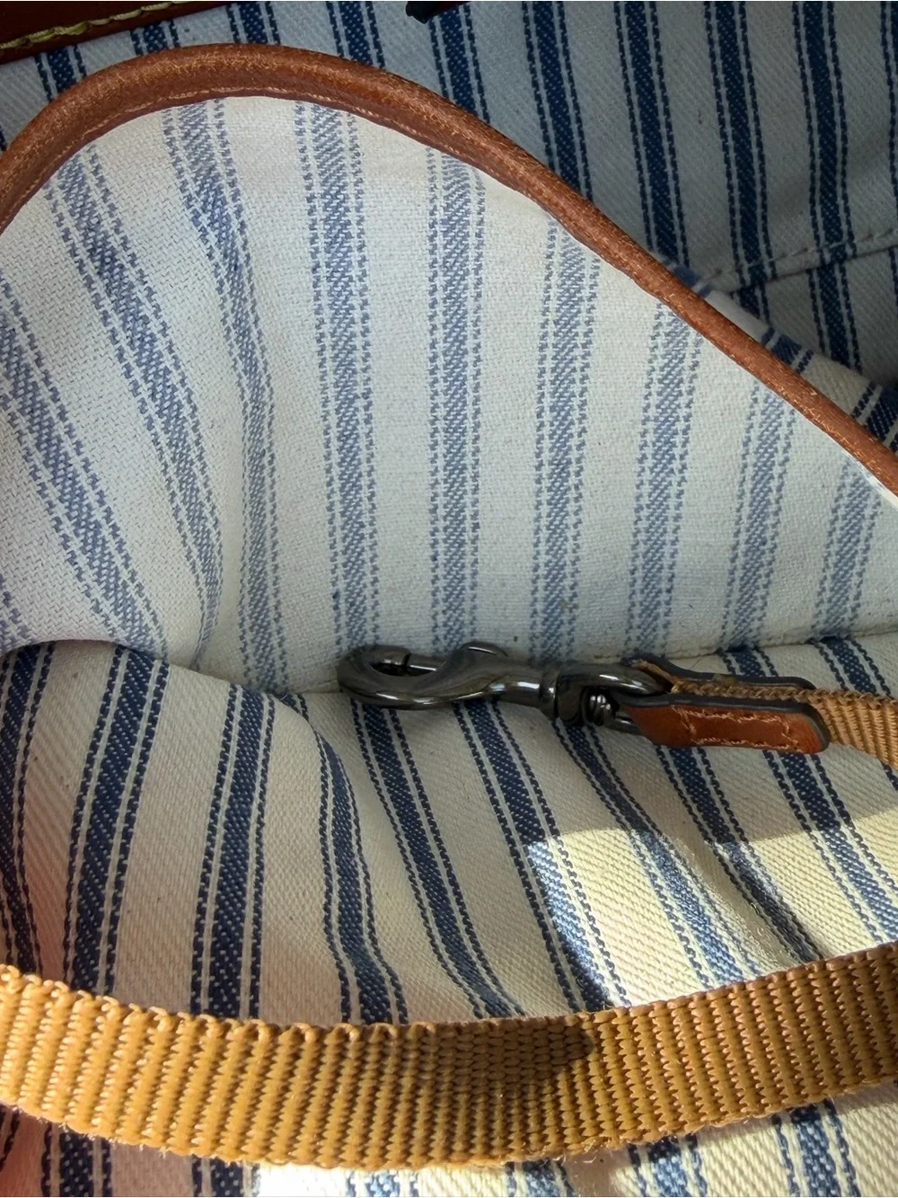 Dooney & Bourke new dooney